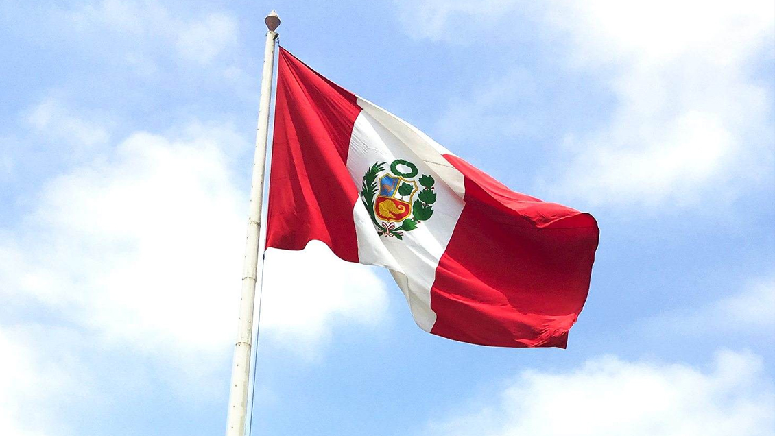 Perú despidió a 630 profesores sentenciados por violación, drogas y terrorismo