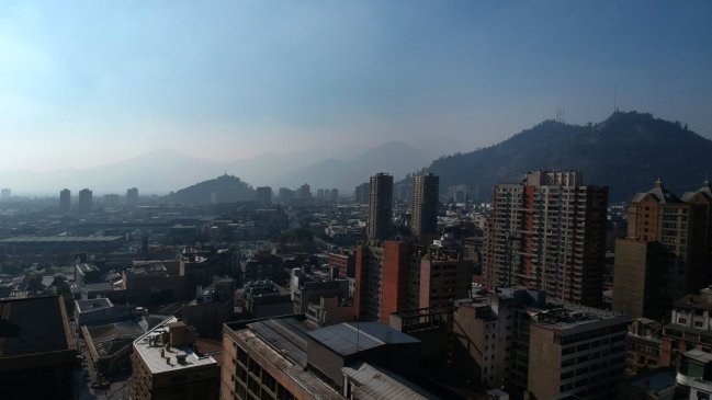 Este lunes hay preemergencia ambiental en Santiago