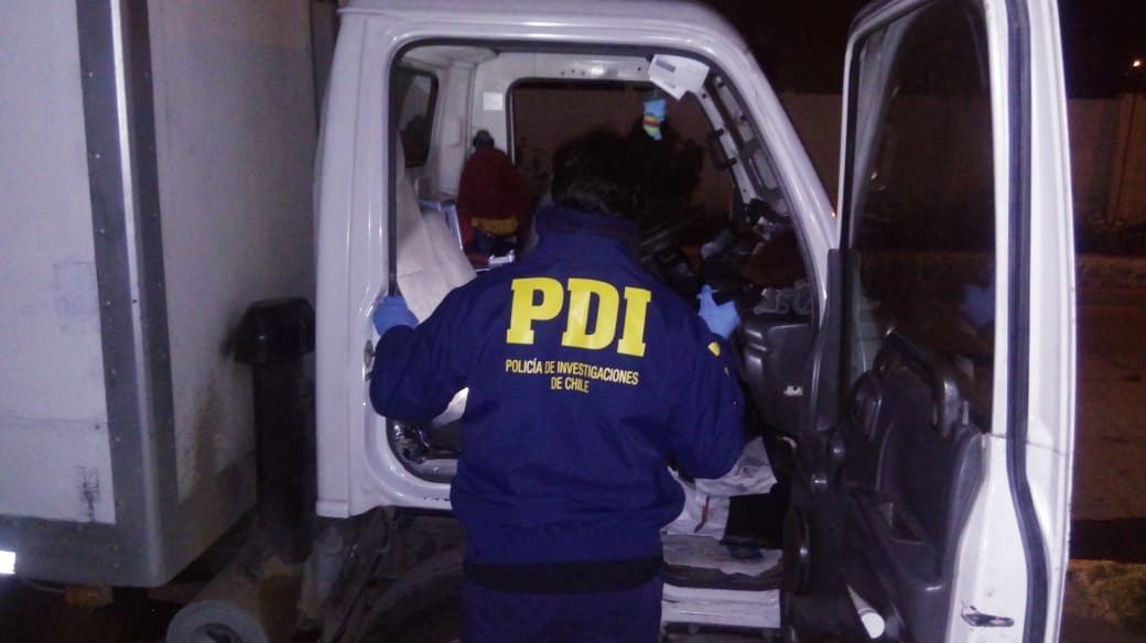 Sujetos enmascarados asaltaron camión repartidor de Agrosúper en La Serena