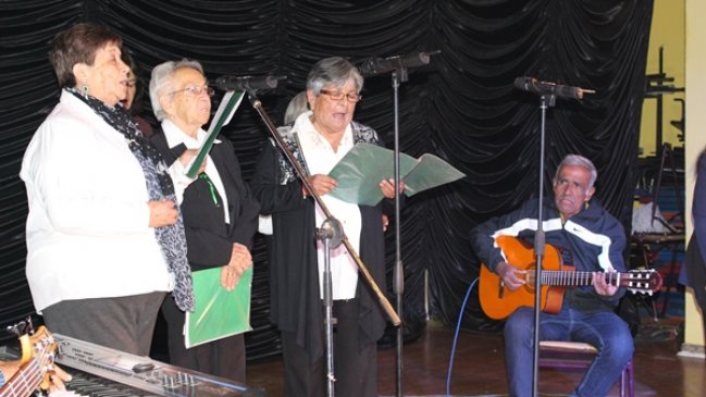 En Vallenar homenajean a compositor del vals porteño 