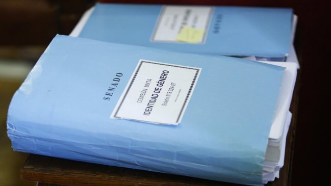 Comisión mixta aprobó cambio de nombre y sexo registral para menores de 14 años