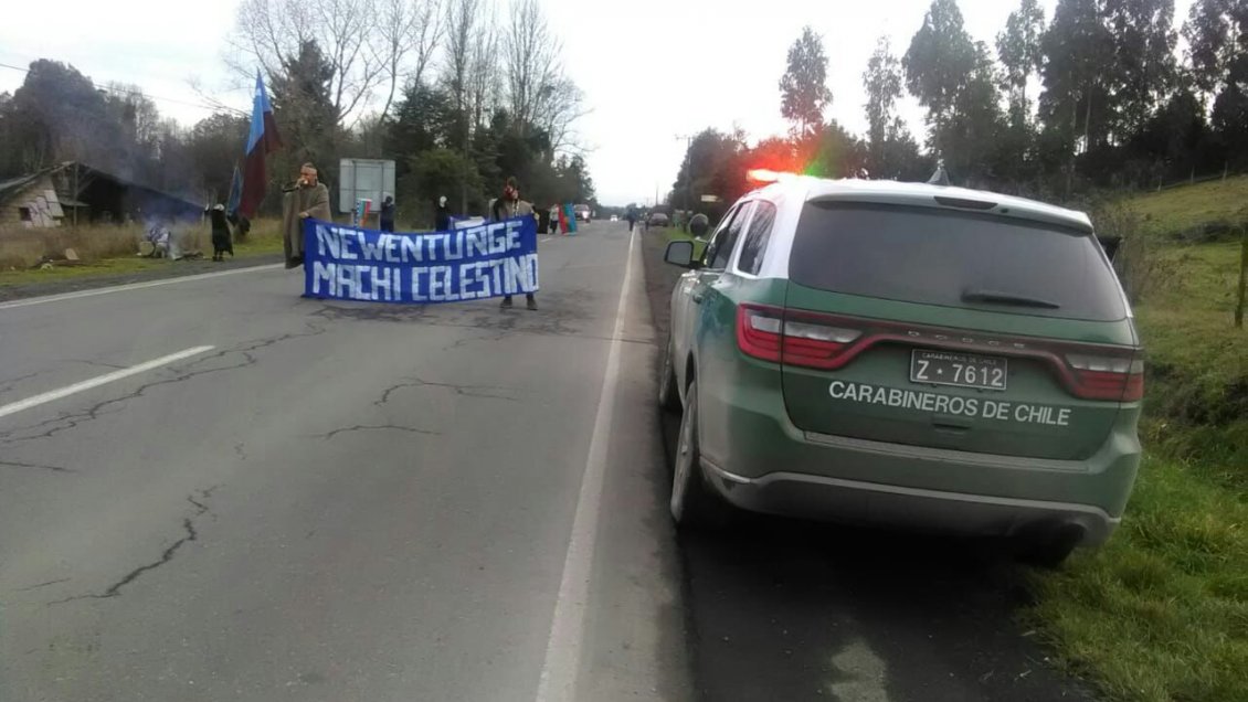 Provincia de Osorno: Mapuche de Puyehue iniciaron protestas en apoyo a machi Celestino Córdova