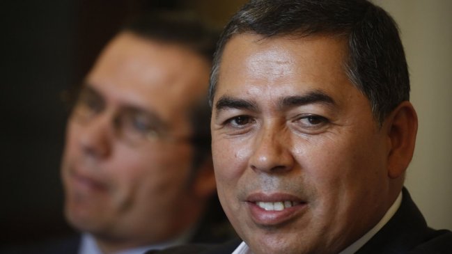 Diputado PS apunta a generales (r) por eventual nuevo fraude en Carabineros