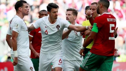 Le salió competencia a Neymar: La exagerada simulación de Pepe ante Marruecos