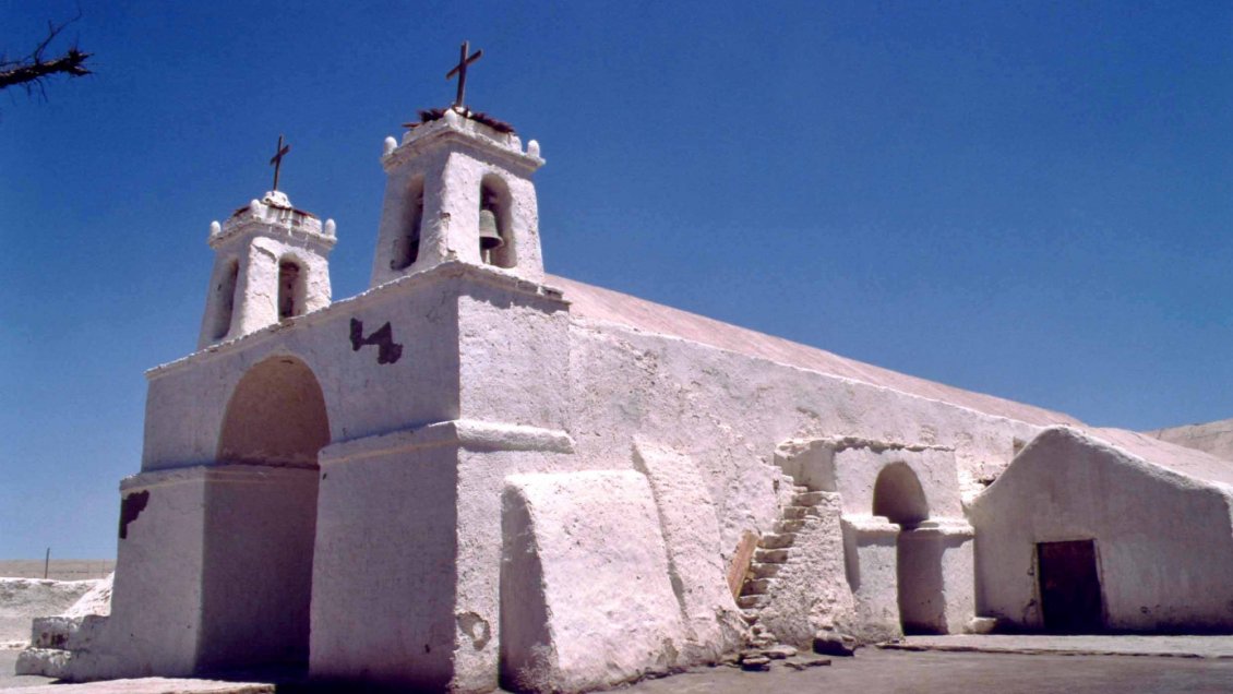 MOP llama a licitación del sistema de agua potable rural para Chiuchiu