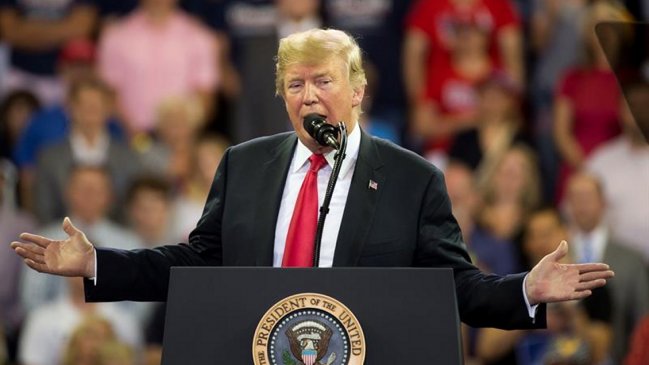 Trump pidió a su Gobierno reunificar las familias de inmigrantes separadas