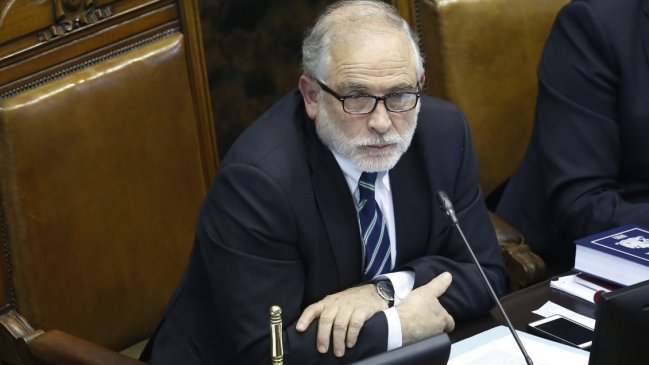 Presidente del Senado advirtió 