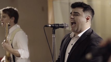   Banda de cumbia tributa a Luis Miguel con movido cover 