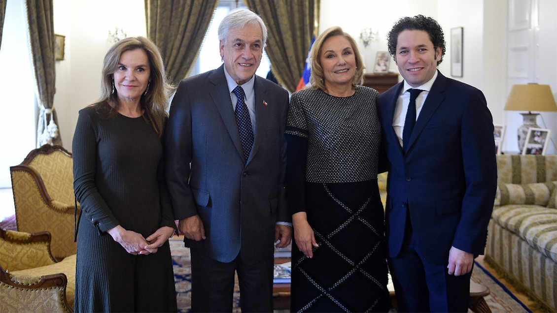 Reconocido músico venezolano recibió la Orden al Mérito Pablo Neruda