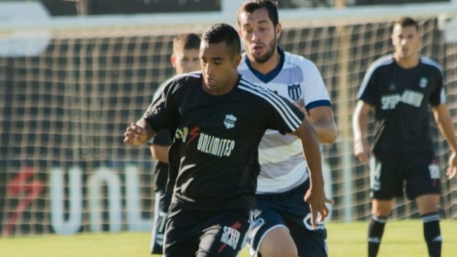 Audax Italiano incorporó a ex delantero de Ferro Carril Oeste