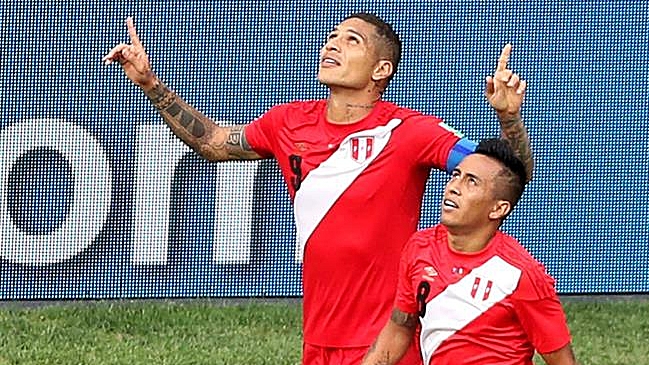 Paolo Guerrero dedicó el triunfo sobre Australia a Jefferson Farfán