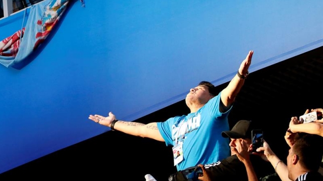 El fuerte repudio de Dalma por noticia falsa sobre la muerte de Diego Maradona