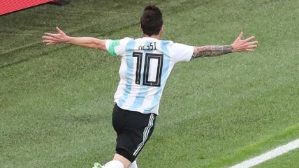 El golazo de Messi que puso a Argentina en ventaja en el relato de Claudio Riquelme
