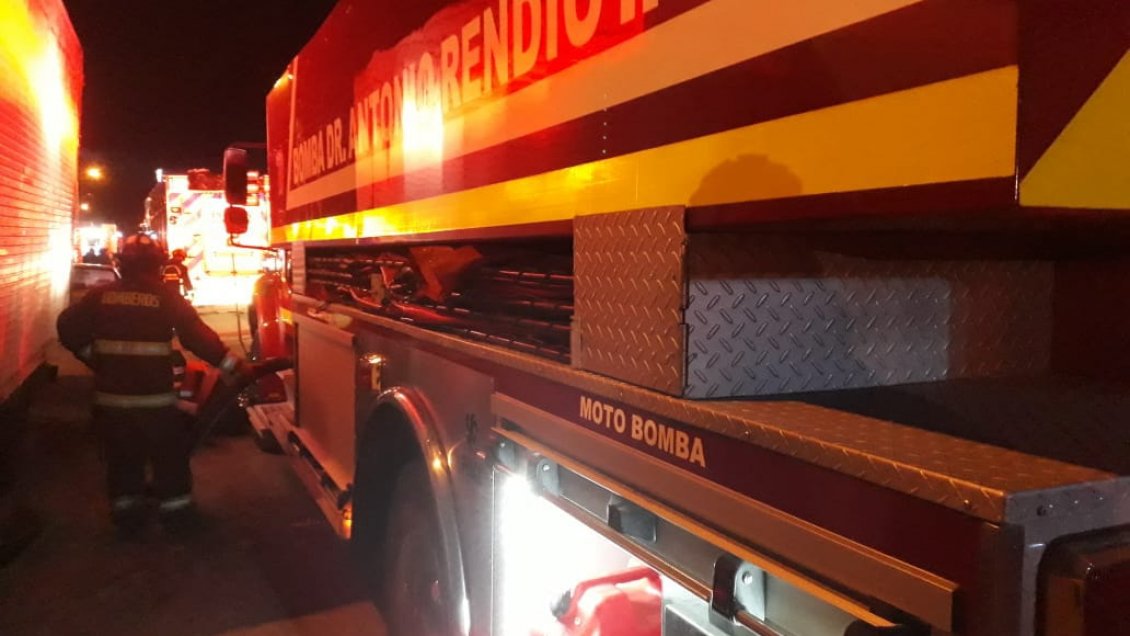 Incendio dejó 21 damnificados en Campamento Sol Saliente de Antofagasta