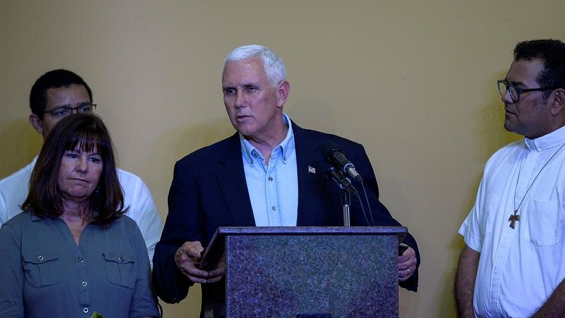 EE.UU.: Senadores demócratas piden a Pence presionar a Ecuador por asilo de Assange