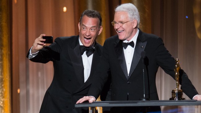 Las extrañas fiestas de Tom Hanks y sus amigos: Se juntan a tomar laxantes e ir al baño