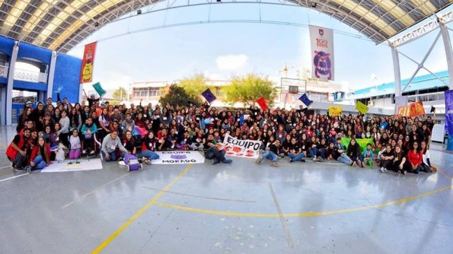 Niños y niñas del Instituto Teletón participaron de distintos talleres en Antofagasta