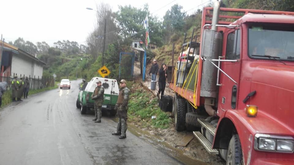 Los Ríos: Carabineros desalojó Lof Michillanca de Los Molinos