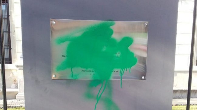 Ex militar uruguayo fue condenado a reparar daños causados en dos memoriales de desaparecidos