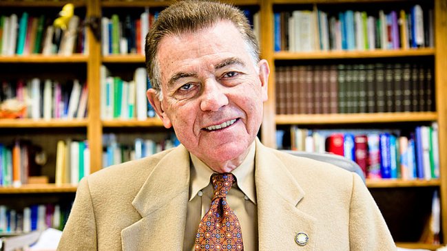 Biólogo español expulsado por acoso dijo que 