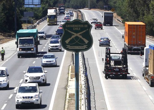 Carabineros intensifica fiscalizaciones ante fin de semana largo en Los Rios