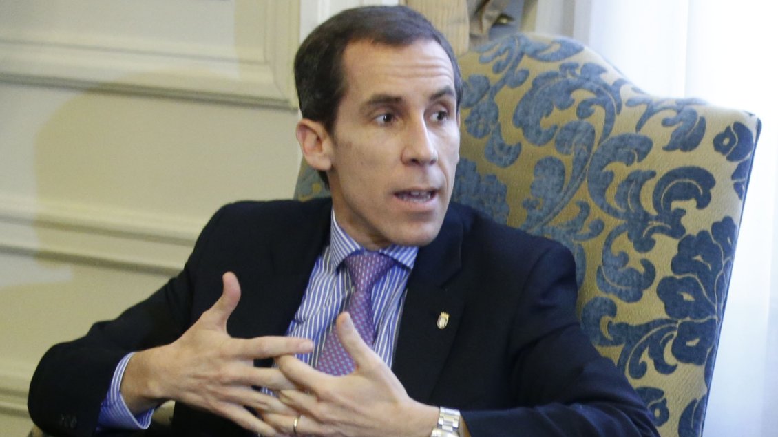 Alessandri por quitar gratuidad a estudiantes: 