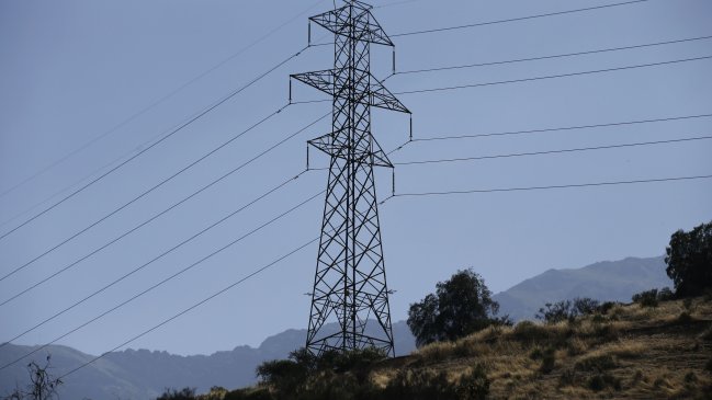 Proyecto de corredor eléctrico entre Santiago y Copiapó deberá paralizar obras