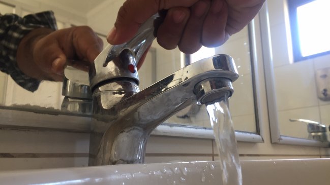 Tres comunas de Atacama infringieron normativa del agua en abril