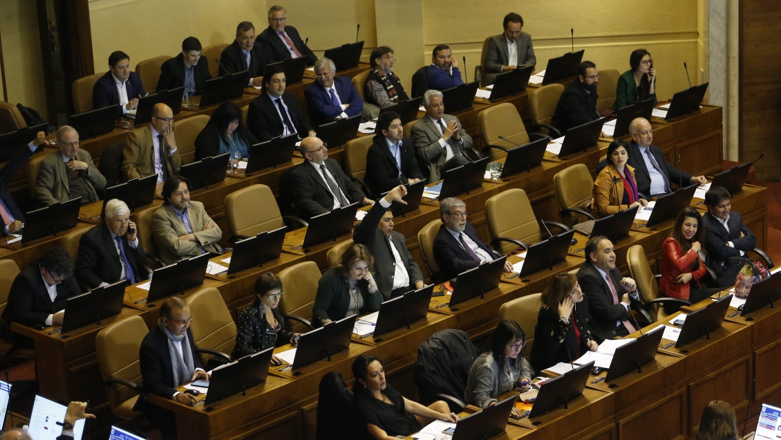 Oposición acordó definir agenda legislativa común en la Cámara de Diputados