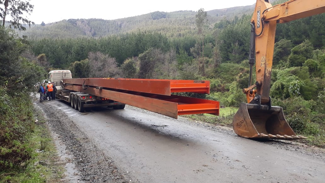 Partieron trabajos para instalar viaducto definitivo tras colapso de puente en Cañete