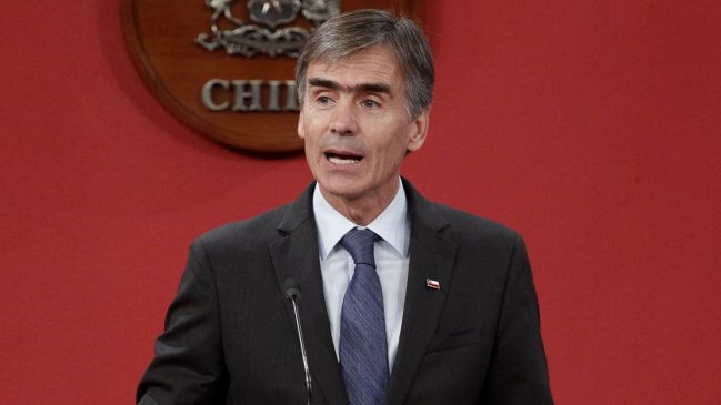Ministro de Economía defendió al nuevo Sernac y descartó que quedara 