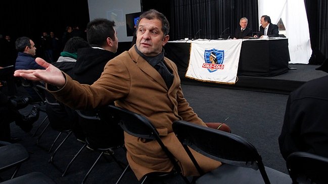 Colo Colo vive jornada crucial en reunión extraordinaria del directorio