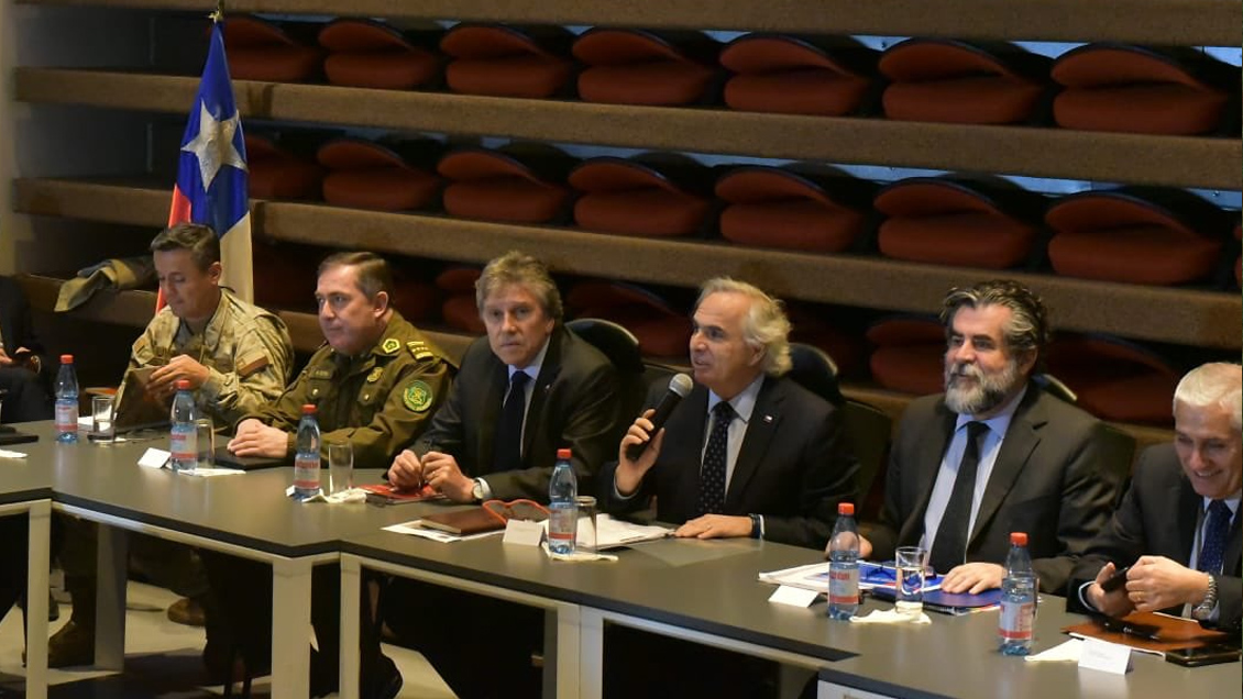 Gobierno realizó cumbre de seguridad por relanzamiento del plan 