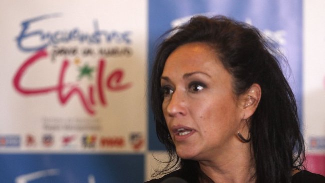 Marisela Santibáñez llamó a 