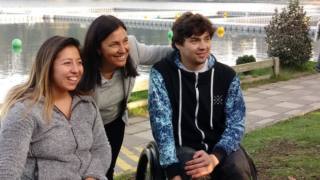 Ministra del Deporte se compromete a 