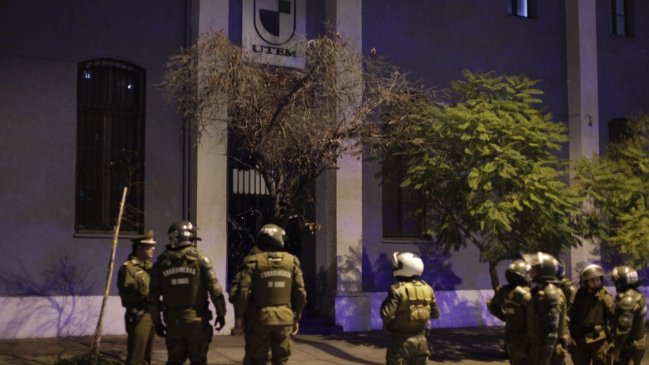 UTEM: Estudiantes acusan 