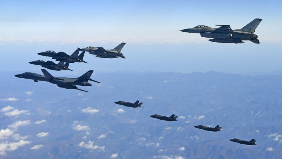 Corea del Sur suspendió sus ejercicios militares anuales