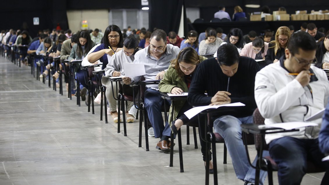 Egresados de Odontología de universidades estatales rendirán examen para acreditar competencias