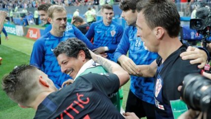 Fotógrafo relató su experiencia tras ser derribado en el festejo de Croacia en el Mundial