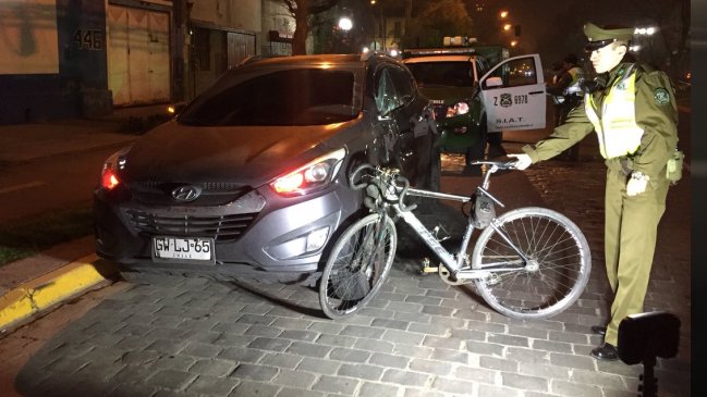 Ciclista en riesgo vital tras ser atropellado en Providencia