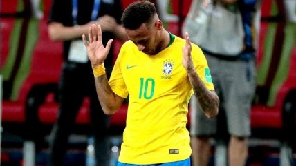 Van Basten: Simular no es bueno y Neymar lo debe entender