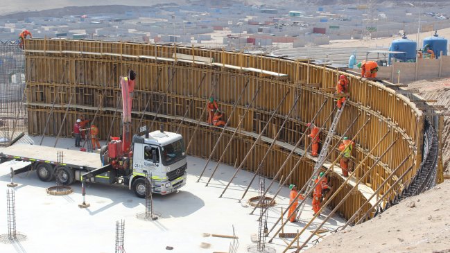 Arica: Nuevo estanque de Aguas del Altiplano presenta 47% de avance