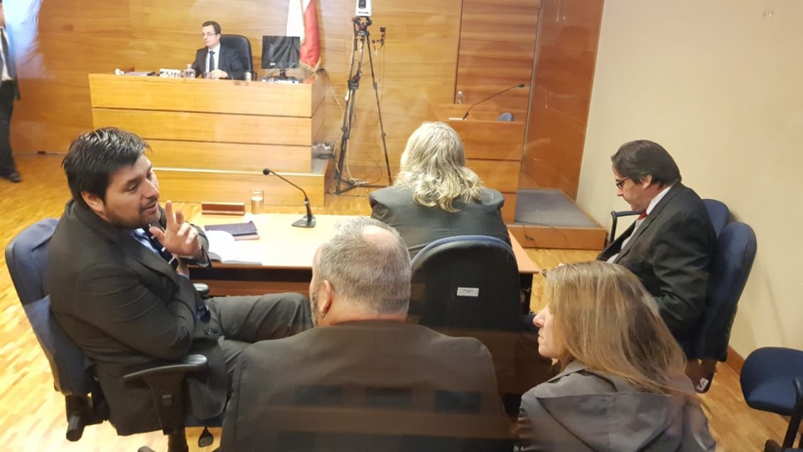 Dávalos arremete contra fiscal Moya: 