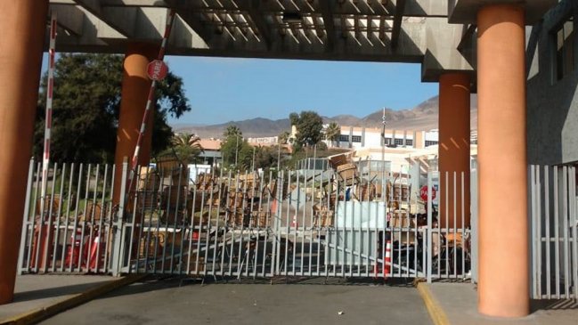 Estudiantes tomaron el Campus Coloso de la Universidad de Antofagasta