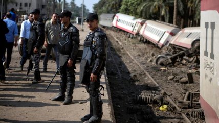   Descarrilamiento de tren dejó a 55 personas heridas en Egipto 