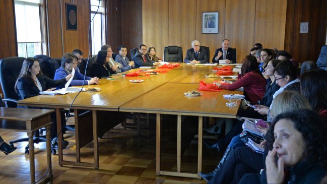 Puerto Montt: Constituyen plan de acción para fiscalizar posibles casos de 