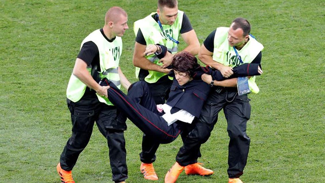 Banda Pussy Riot se adjudicó intervención en la final de Rusia 2018