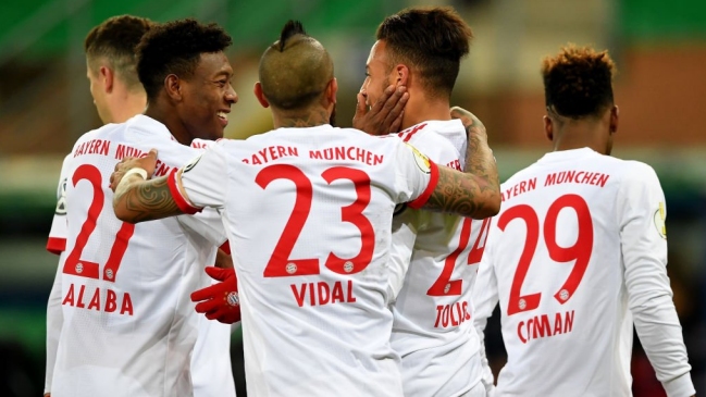 Arturo Vidal felicitó a su compañero Corentin Tolisso por coronarse campeón del mundo