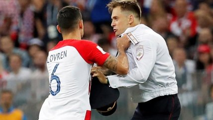 Las reacciones de los jugadores con la invasión de Pussy Riot a la cancha del Luzhniki