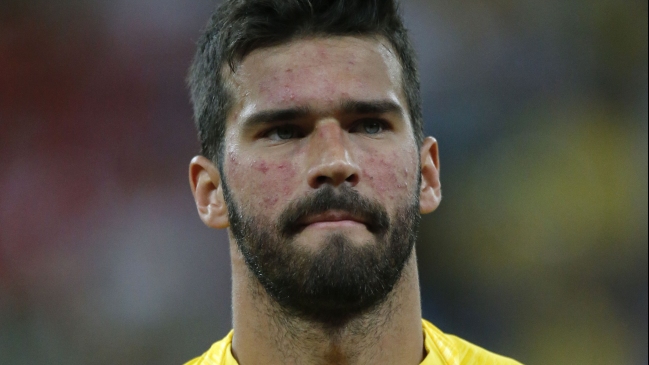 Liverpool realizó oferta millonaria para sumar al portero Alisson